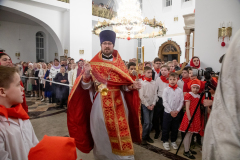 2025.04.20-Pasha-Liturgiya_Aleksandr-126
