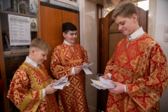 2025.04.20-Pasha-Liturgiya_Aleksandr-193
