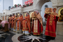 2025.04.20-Pasha-Liturgiya_Aleksandr-363