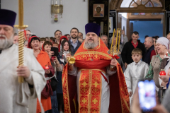 2025.04.20-Pasha-Liturgiya_Aleksandr-43