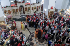 2025.04.20-Pasha-Liturgiya_Aleksandr-480