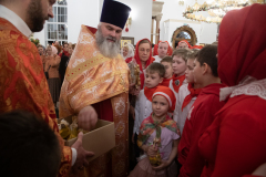 2025.04.20-Pasha-Liturgiya_Aleksandr-512