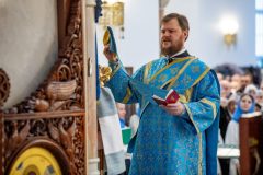 2026.Sretenie_ep.Mefodij_Liturgiya_Aleksandr-76-scaled
